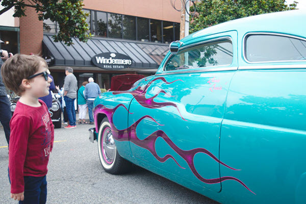 Annual car show parks it in Magnolia: Locals came out to show off their classic vehicles