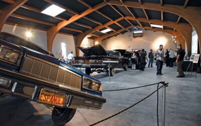 Governor Visits Lowrider Museum