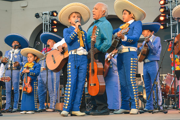Canto de Anaheim celebrates Mexican-American culture